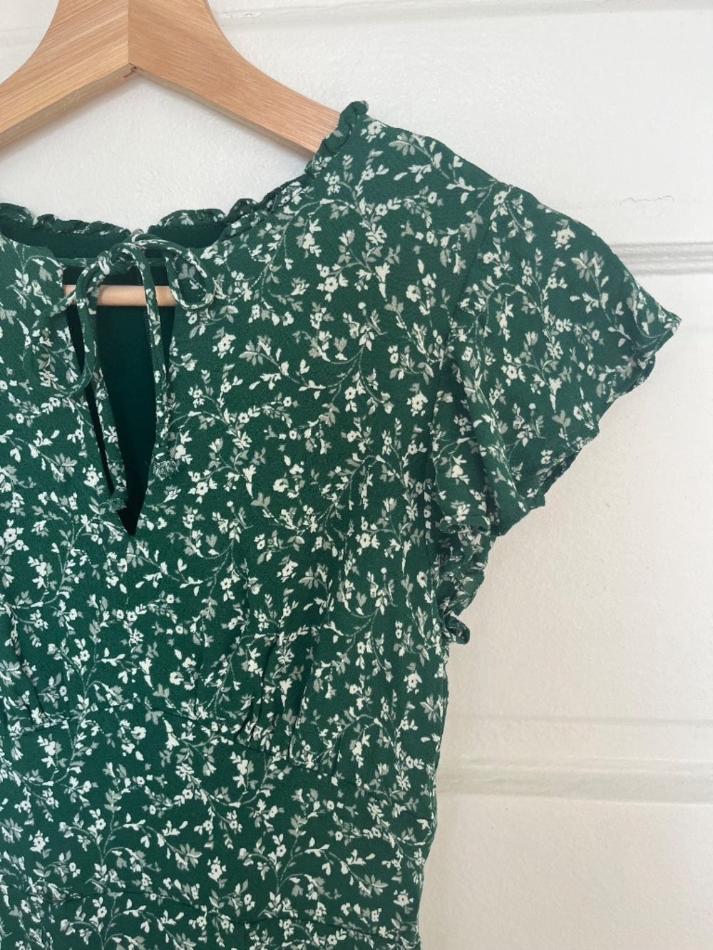 Reformation Byron Dress Parsley Green Floral Mini Dress – Size 2 - Picture 3 of 4